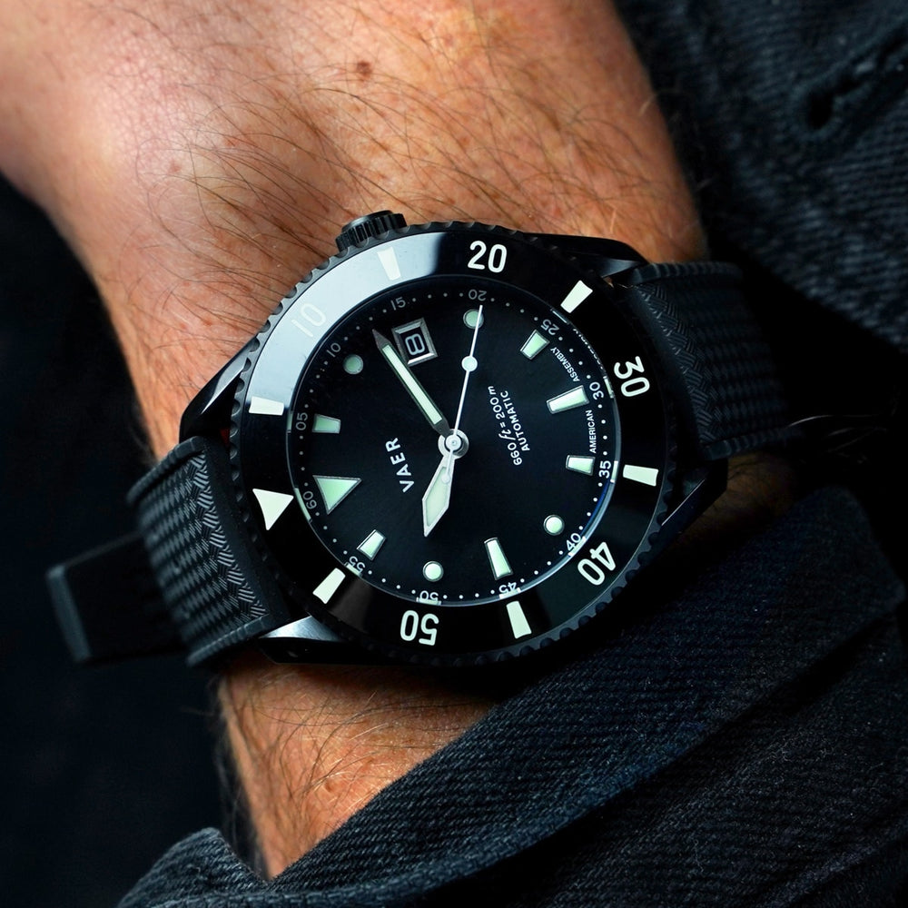 VAER | D5 USA Tactical Diver 42mm: 20ATM, Sapphire Glass, USA Assembled